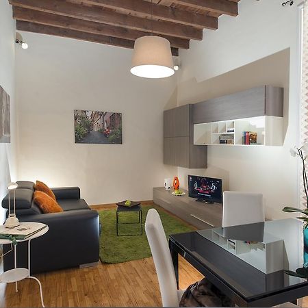 Fl Apartments Charming Flat In The Heart Of Trastevere Рим Екстериор снимка