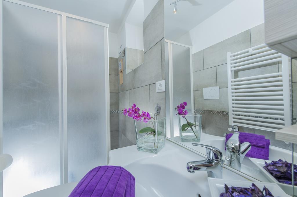 Fl Apartments Charming Flat In The Heart Of Trastevere Рим Екстериор снимка