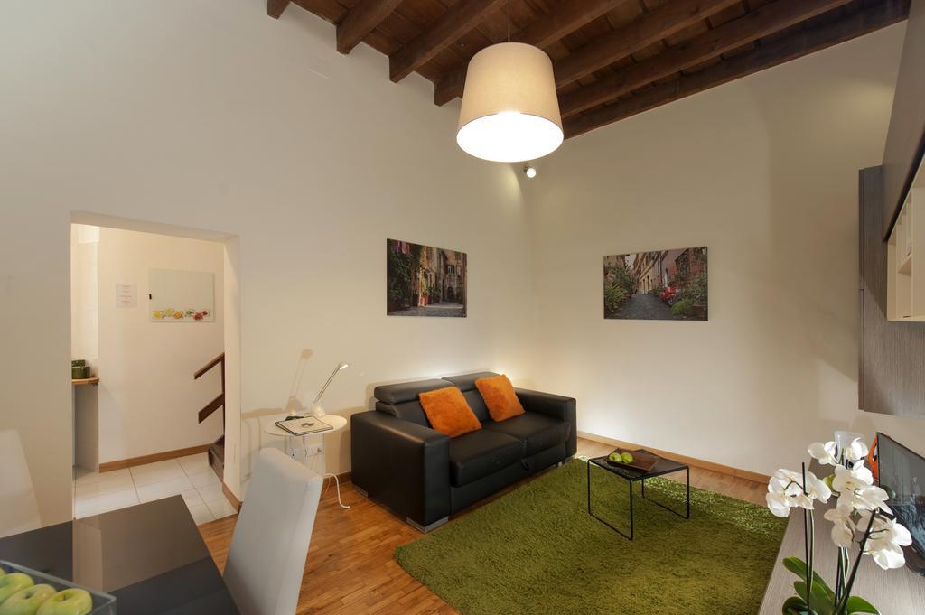 Fl Apartments Charming Flat In The Heart Of Trastevere Рим Екстериор снимка