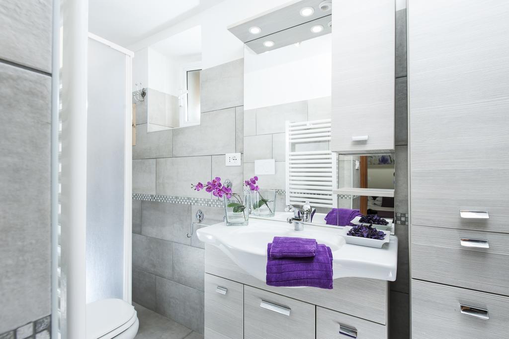 Fl Apartments Charming Flat In The Heart Of Trastevere Рим Екстериор снимка