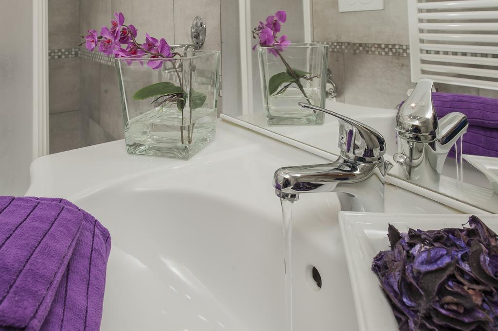 Fl Apartments Charming Flat In The Heart Of Trastevere Рим Екстериор снимка