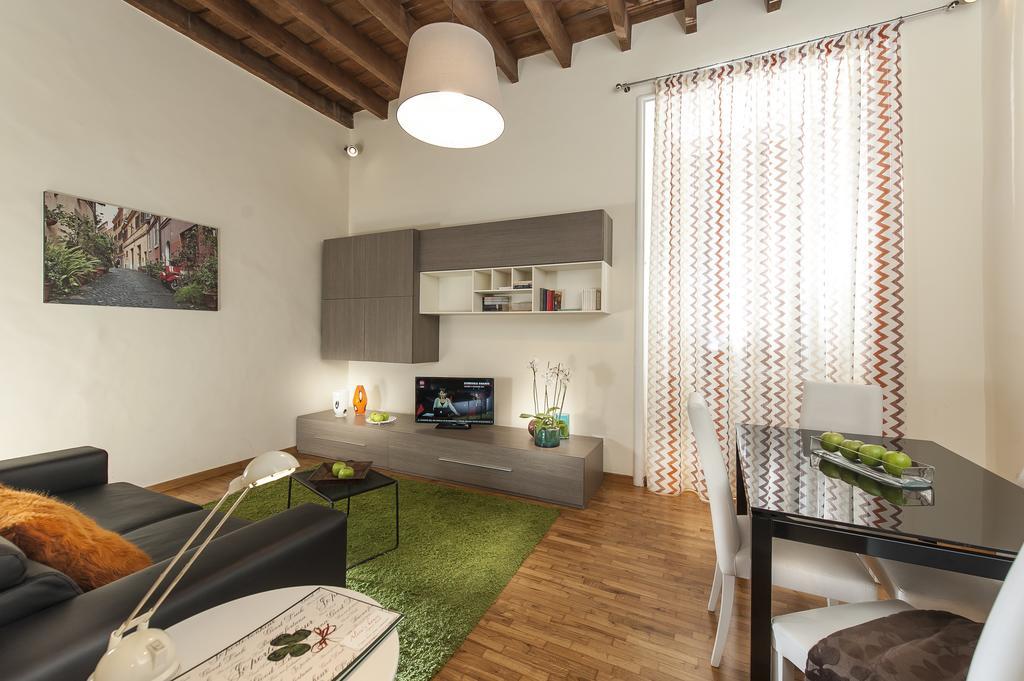Fl Apartments Charming Flat In The Heart Of Trastevere Рим Екстериор снимка